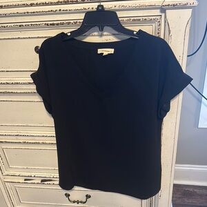 Eesome Classic Black V-Neck Blouse